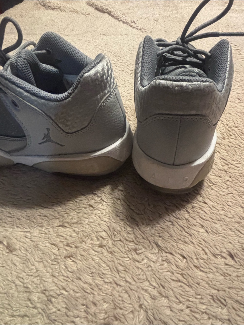 Boys Gray Jordans- Classic Training Shoes - Picture 3 of 5